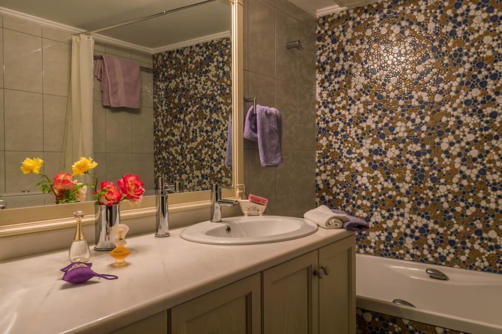 Luxury Villa קרטרוס מראה חיצוני תמונה