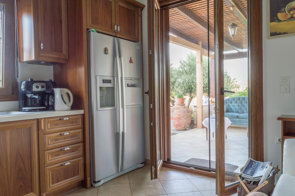 Luxury Villa קרטרוס מראה חיצוני תמונה