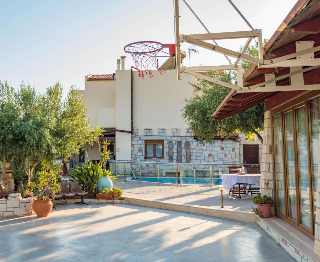 Luxury Villa קרטרוס מראה חיצוני תמונה