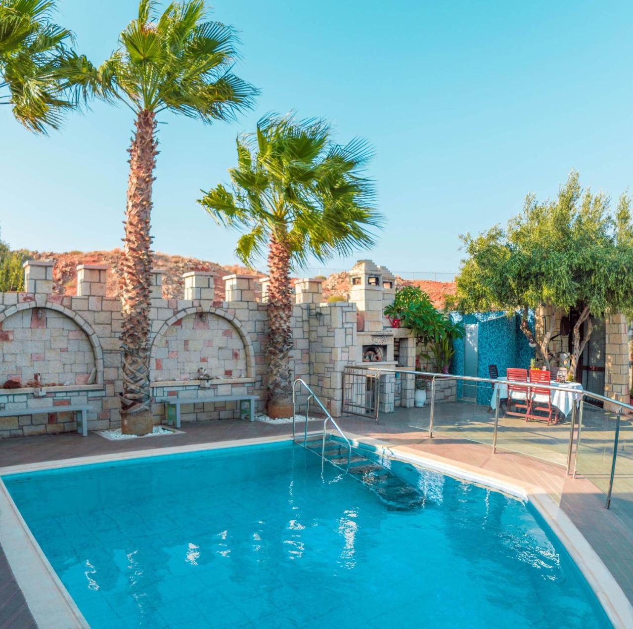 Luxury Villa קרטרוס מראה חיצוני תמונה