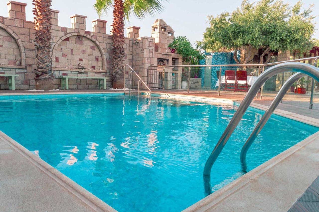 Luxury Villa קרטרוס מראה חיצוני תמונה